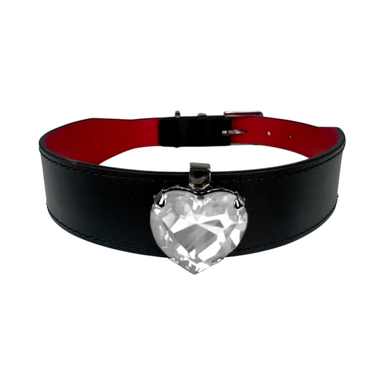 LONELY HEART COLLAR