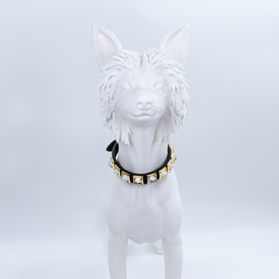 Diamond dog collars from Ritani